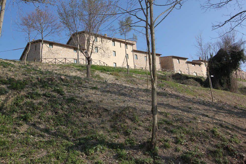 Borgo Di Gallano Valtopina Eksteriør billede